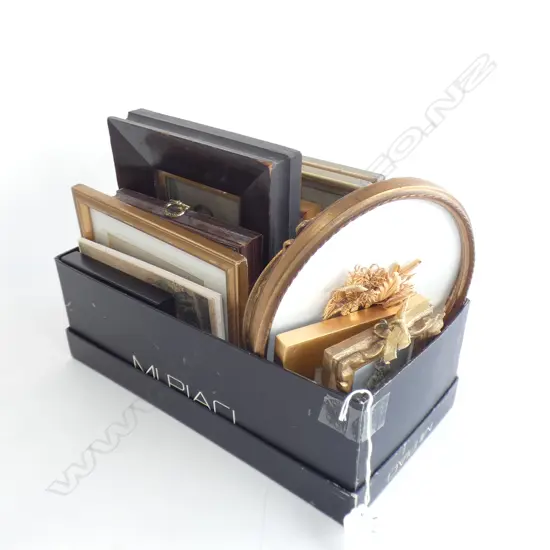 Collection of assorted prints and watercolours.